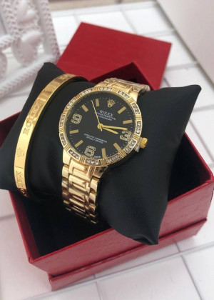 Подарочный набор для женщин часы, браслет + коробка #21151256