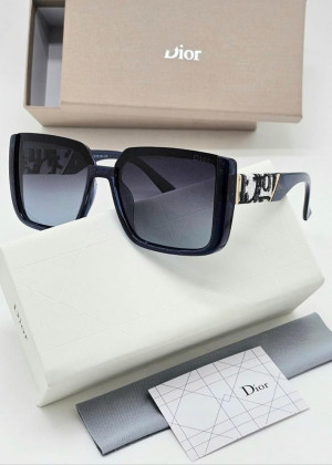 Набор солнцезащитные очки, коробка, чехол + салфетки #21156372