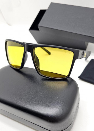 Набор солнцезащитные очки, коробка, чехол + салфетки 21194175