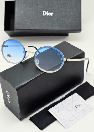 Набор солнцезащитные очки, коробка, чехол + салфетки #21202175