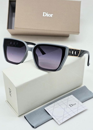 Набор женские солнцезащитные очки, коробка, чехол + салфетки 21215687