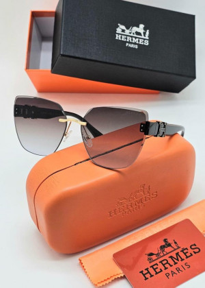 Набор женские солнцезащитные очки, коробка, чехол + салфетки 21215735