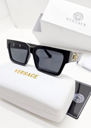 Набор женские солнцезащитные очки, коробка, чехол + салфетки 21235503