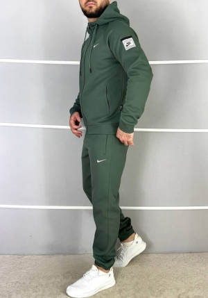 Спортивный костюм 22632689
