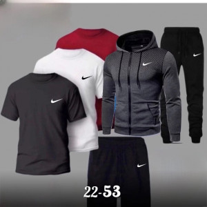 Спортивный костюм #22693430