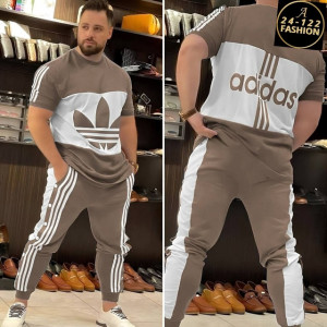 Спортивный костюм #22697802