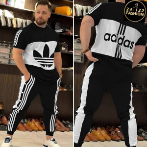 Спортивный костюм #22697803