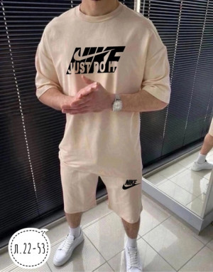 Спортивный костюм #22708809