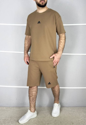 Спортивный костюм #22708831