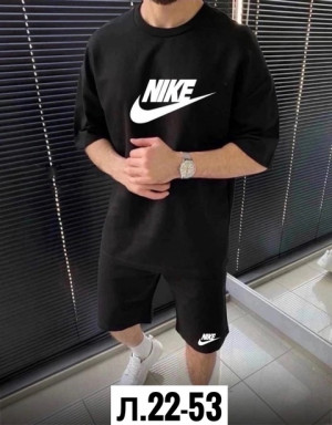 Спортивный костюм #22714684