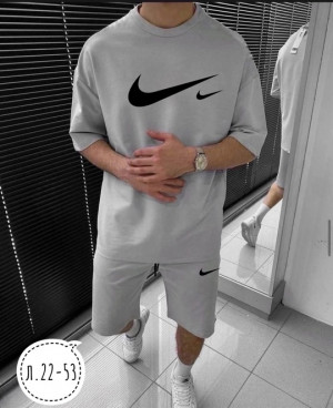 Спортивный костюм #22716371