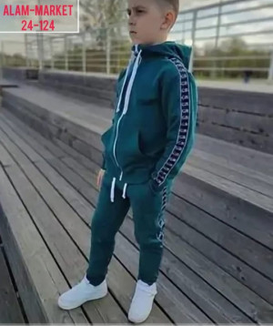 Спортивный костюм 22729213