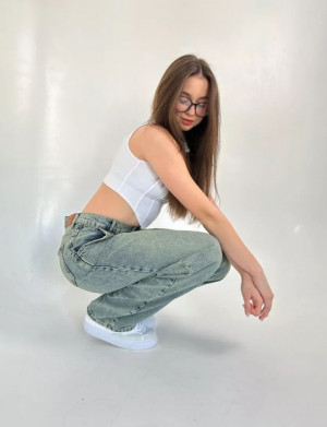 Джинсы #22765799