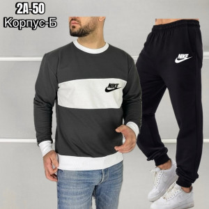 Спортивный костюм #22781068