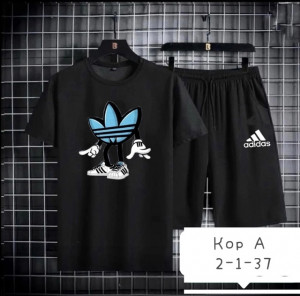 Спортивный костюм #22797813