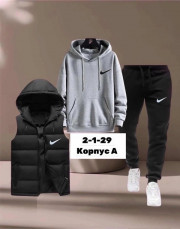 Спортивный костюм
