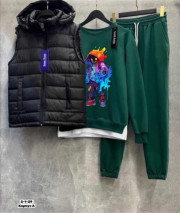 Спортивный костюм