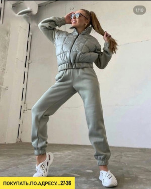 Спортивный костюм 22910554