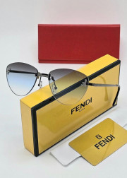 Женские солнцезащитные очки