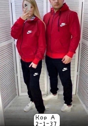 Спортивный костюм #22984400
