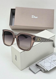 Женские солнцезащитные очки