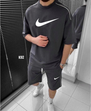 Спортивный костюм #22993687
