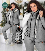 Спортивный костюм