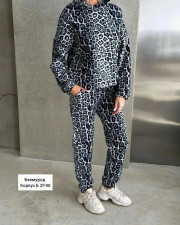 Спортивный костюм