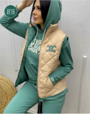 Спортивный костюм