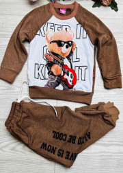 Спортивный костюм