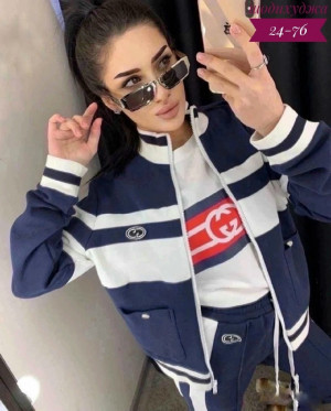 Спортивный костюм 23093979