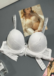 Бюстгальтер