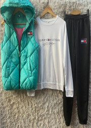 Спортивный костюм