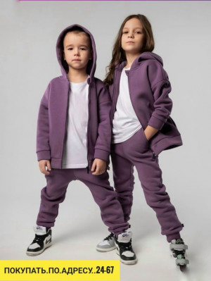 Спортивный костюм 23127244