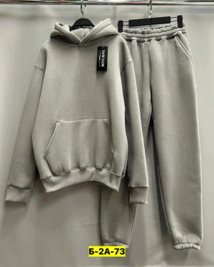 Спортивный костюм #23148246