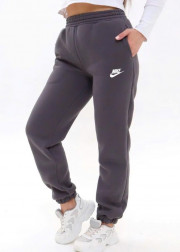 Спортивные брюки