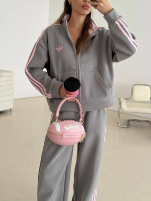 Спортивный костюм 23158286