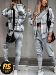 Спортивный костюм