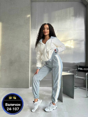 Спортивный костюм #23172340