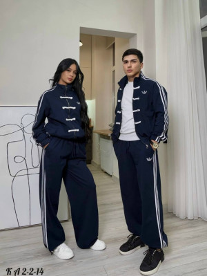 Спортивный костюм #23178174