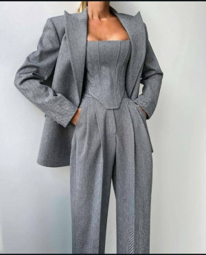 Костюм #23180417