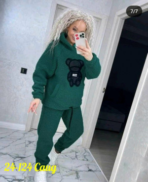 Спортивный костюм #23184740