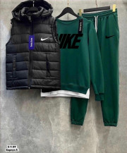 Спортивный костюм