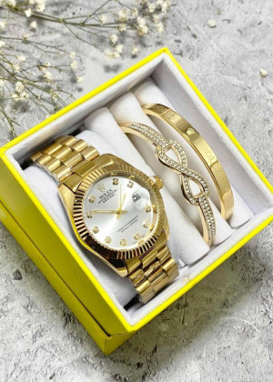 Подарочный набор для женщин часы, 2 браслета + коробка 23245007