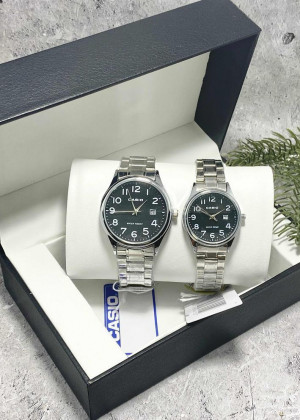 Подарочный набор часы для мужчин и для женщин + коробка 23245103