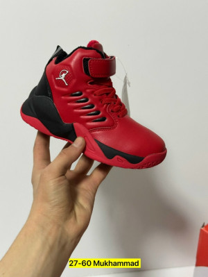 Кроссовки #23252022