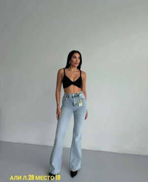 Джинсы #23255399