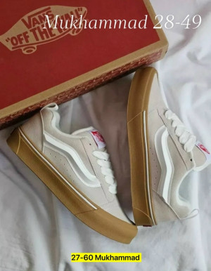 Кроссовки #23258544