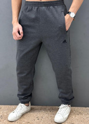 Спортивные брюки