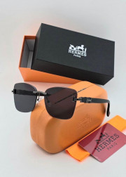 Набор женские солнцезащитные очки, коробка, чехол + салфетки